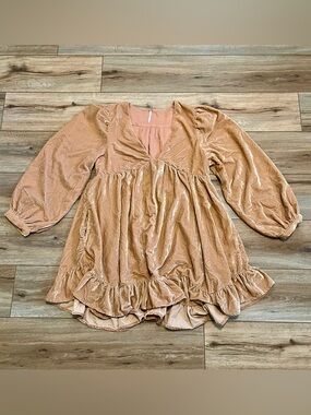 Free People Estella Velvet Mini Dress SZ Medium Rose Pearl Ruffle